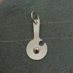 Colgante tokikura (Hacha de piedra) Simple.